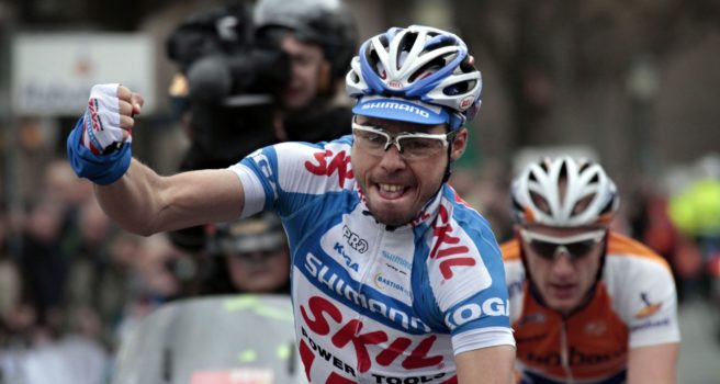 Huguet verslaat Van Emden in Hel van het Mergelland