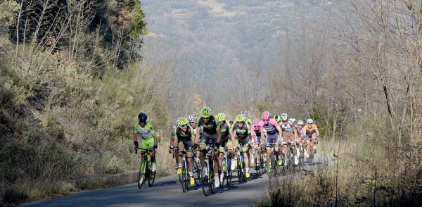 Volg hier de openingsrit in het Circuit Cycliste Sarthe 2015