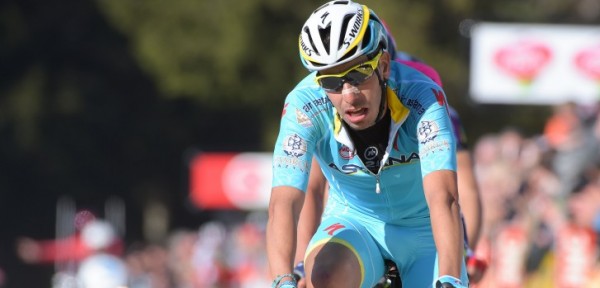 Fabio Aru geeft vroegtijdig op in het Baskenland