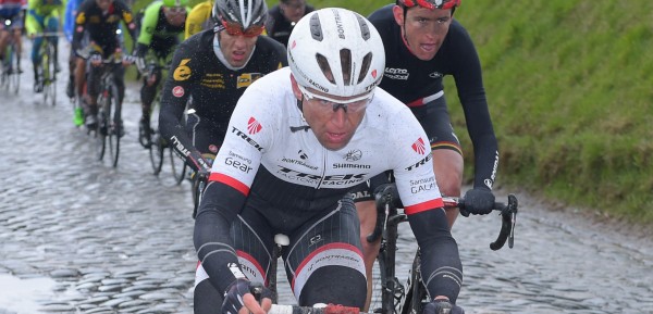 Opgaves Devolder en Steegmans in Parijs-Roubaix