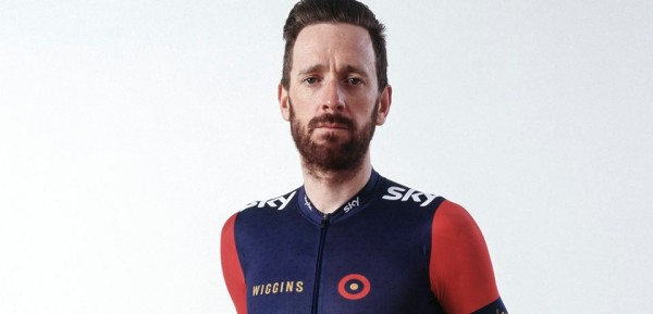 Wiggins met zijn eigen ploeg in Tour de Yorkshire