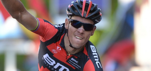 Philippe Gilbert klopt Danny van Poppel in GP Pino Cerami