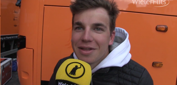 Dylan Groenewegen, man van de vroege vlucht: “Kippenvel” (video)