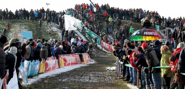 Superprestige veldrijden verdwijnt achter de decoder