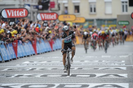 TourFlits: Martin neemt revanche in stoffige etappe