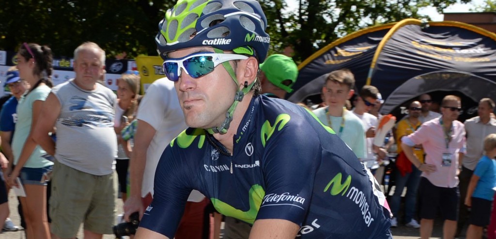 Ion Izagirre grijpt zege in GP Miguel Indurain