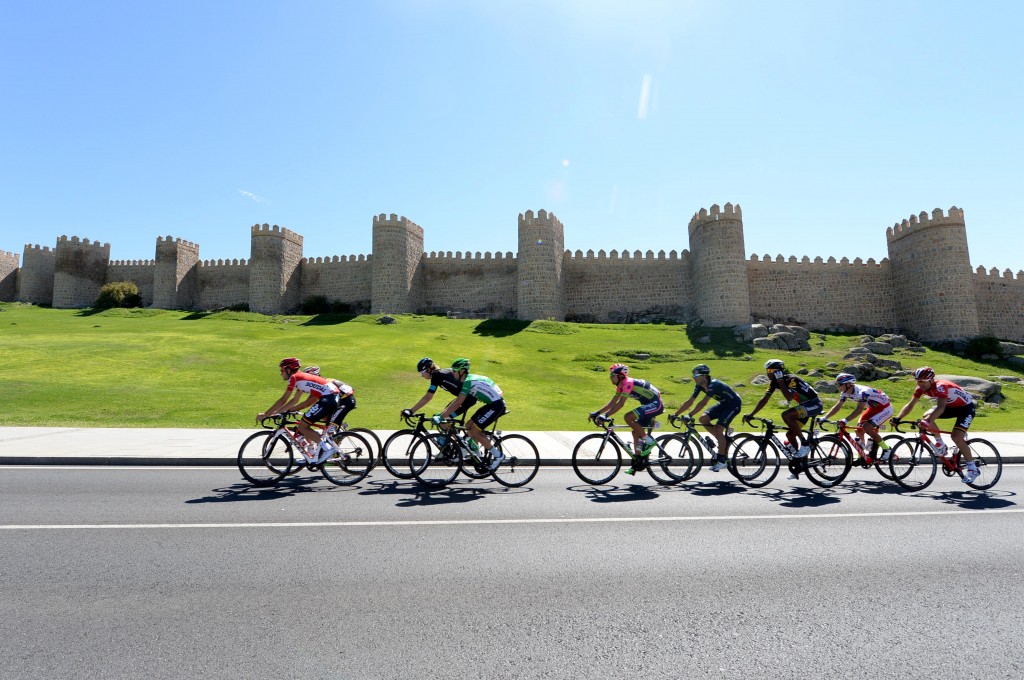 Vuelta 2015: Rossetto en Courteille niet verder na val