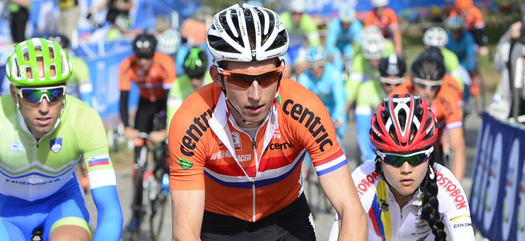 Bauke Mollema blaakt van het vertrouwen: “Benen zijn goed”