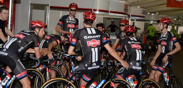 Ongeluk op training bij Giant-Alpecin