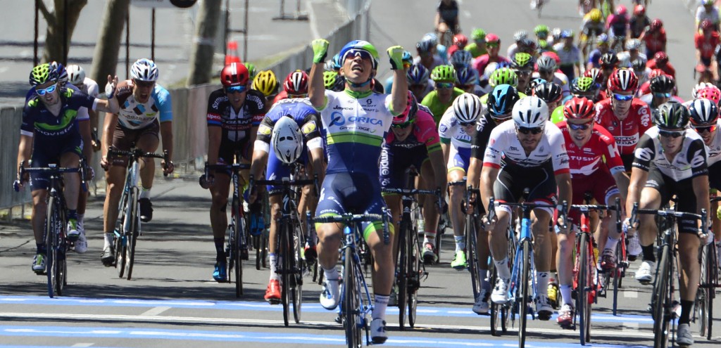 Caleb Ewan wint slotrit Tour Down Under, eindzege Simon Gerrans