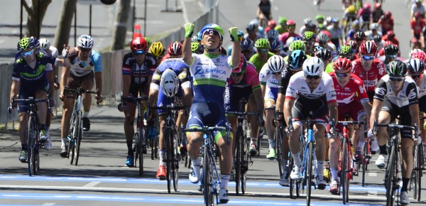 Caleb Ewan wint slotrit Tour Down Under, eindzege Simon Gerrans