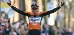 Jesper Asselman verrast sprinters in Ronde van Drenthe