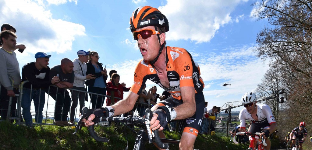 Roompot Oranje Peloton met Lammertink en Weening naar Amstel Gold Race