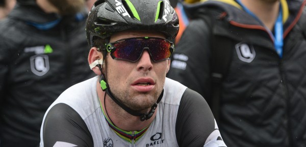 Darmproblemen houden Cavendish van de fiets