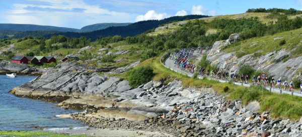 Volg hier de openingsetappe van de Arctic Race of Norway 2018