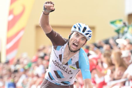 Pierre Latour valt van trap en breekt vinger
