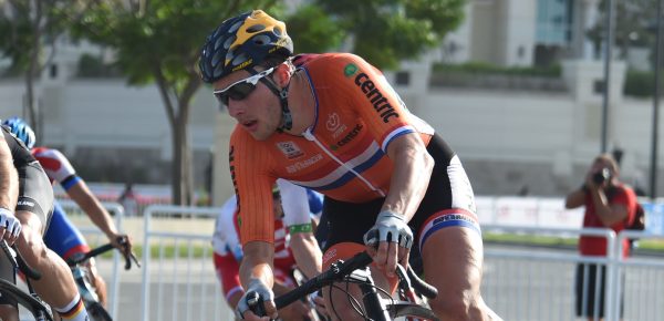 Van Schip klopt Castelijns in Ronde van Drenthe