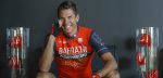 Wielertenues 2017: Bahrain Merida poseert in nieuw tenue