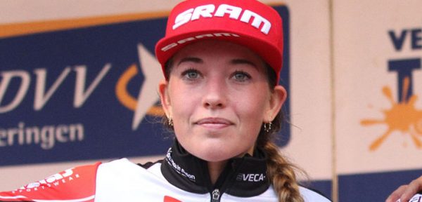 Christine Majerus verslaat Sophie de Boer in Otegem