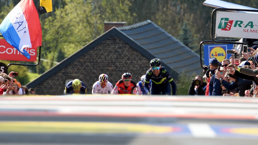 Volg hier de Waalse Pijl voor mannen 2018