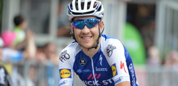 De Plus valt zwaar in finale Lombardije, geen serieuze blessures