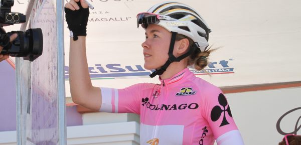 Anna van der Breggen schrijft Giro Rosa op haar naam