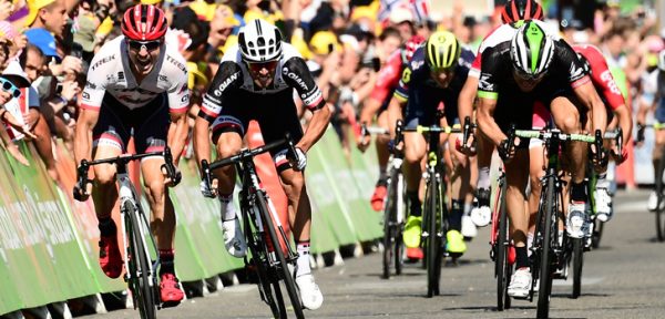 Tour 2017: Matthews wint in Romans-Sur-Isère na waaierspektakel