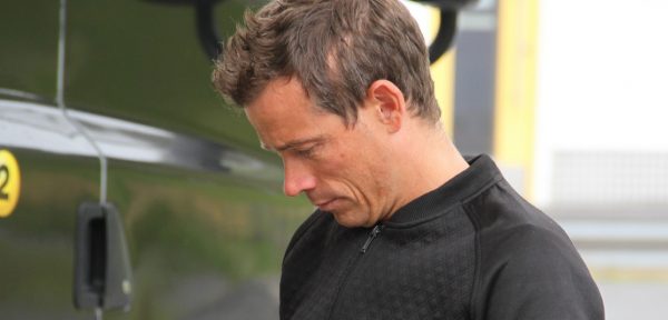Niermann: “Movistar reed door omdat de leider viel, niet omdat er zijwind was”