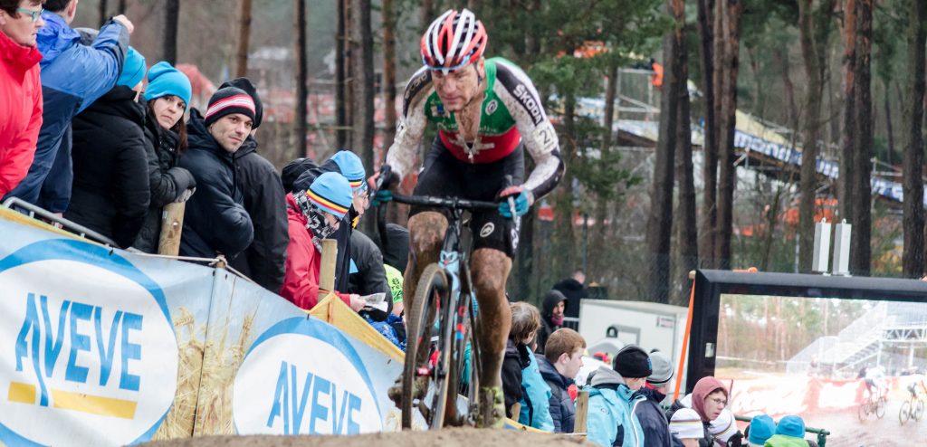 Zahner en Nash namens veldrijden in atletencommissie UCI