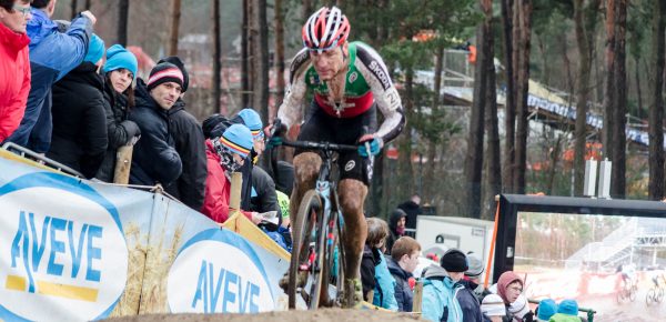 Zahner en Nash namens veldrijden in atletencommissie UCI