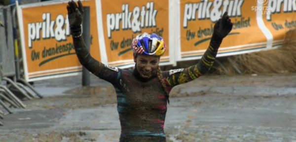 Ferrand-Prévot zegeviert in Druivencross Overijse
