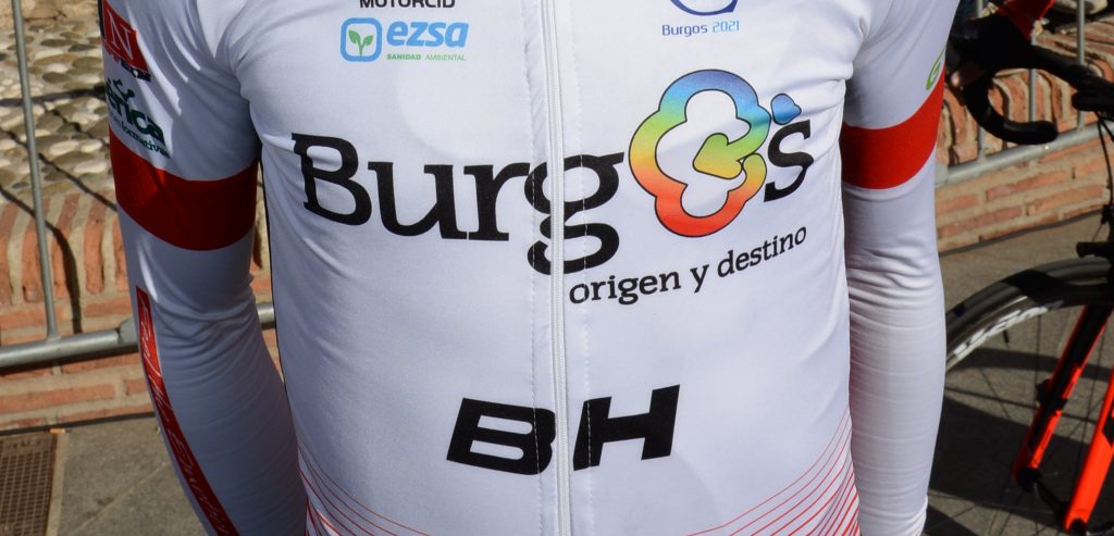 Disciplinaire commissie UCI buigt zich over Burgos-BH: schorsing van 15 tot 45 dagen