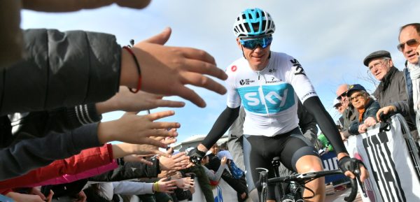 Chris Froome komt ten val tijdens verkenning tijdrit