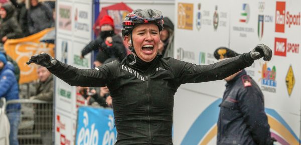 Niewiadoma neemt leiding Women’s World Tour over van Van der Breggen