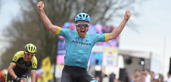 Michael Valgren zegeviert in de Amstel Gold Race