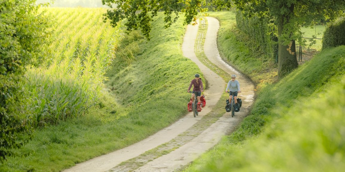 De Heuvelroute: Een uitdagende rit door het zuiden van Vlaanderen