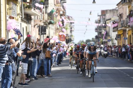 Giro 2018: Volg hier de zevende etappe