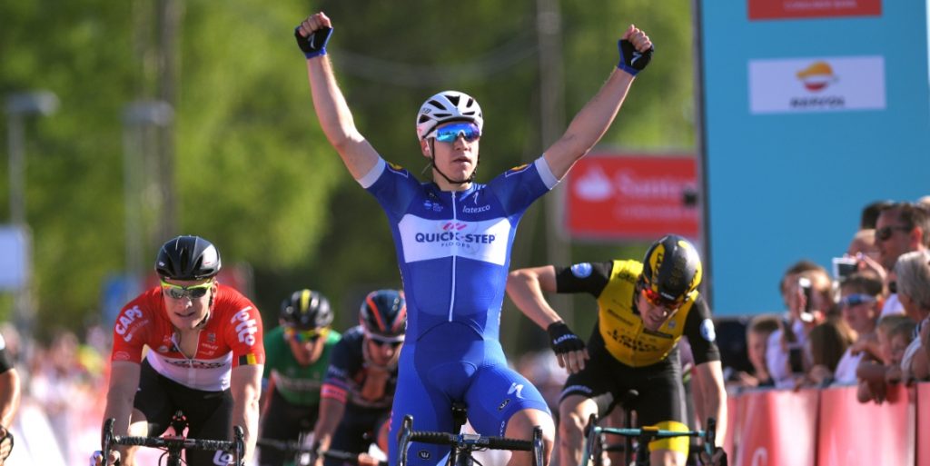 Jakobsen bezorgt Quick-Step Floors 34e seizoenszege in Tour des Fjords