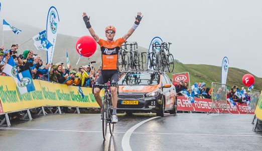 Weening bezorgt Roompot-Nederlandse Loterij eerste seizoenszege op Großglockner