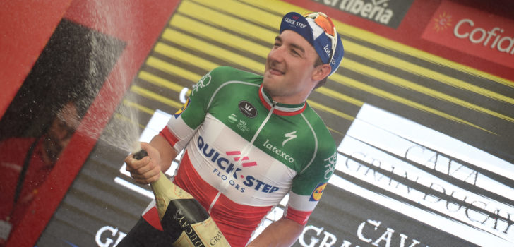 Elia Viviani na zeventiende seizoenszege: “De beste lead-out van dit jaar”