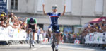 Damien Touzé zegeviert in Tour de l’Avenir, Arensman derde