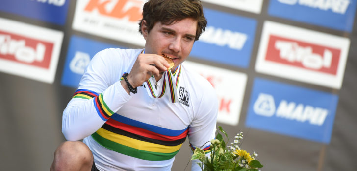 Sunweb ‘supertrots’ na gouden WK-rit Marc Hirschi