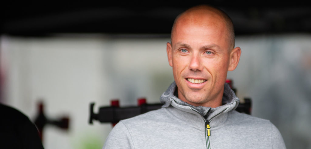 Sven Nys imiteert hoogstandje zoon Thibau