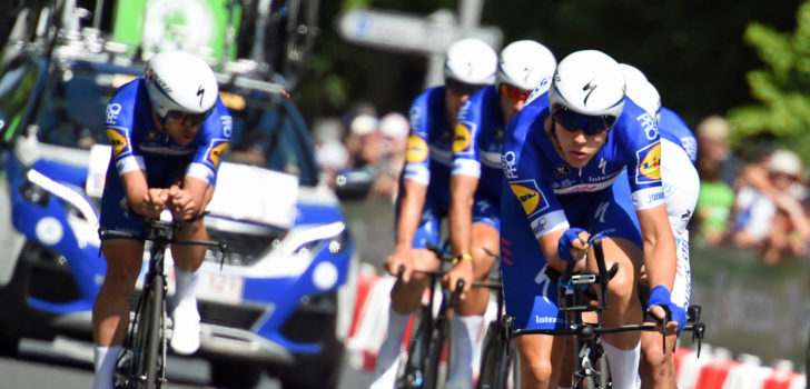 Mitchelton-Scott verslaat Quick-Step Floors in Hammer Sprint