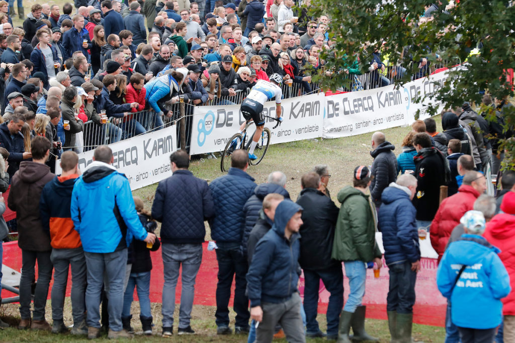 Tussenstanden klassementen veldrijden bij de mannen