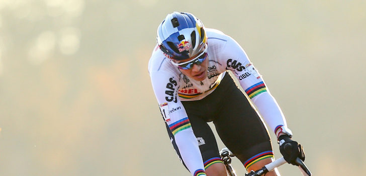 Wout van Aert rijdt los op de rollen: “Moet nog verbeteren”
