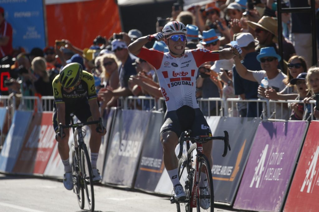 Caleb Ewan: “Tien overwinningen, daar zou ik blij mee zijn”