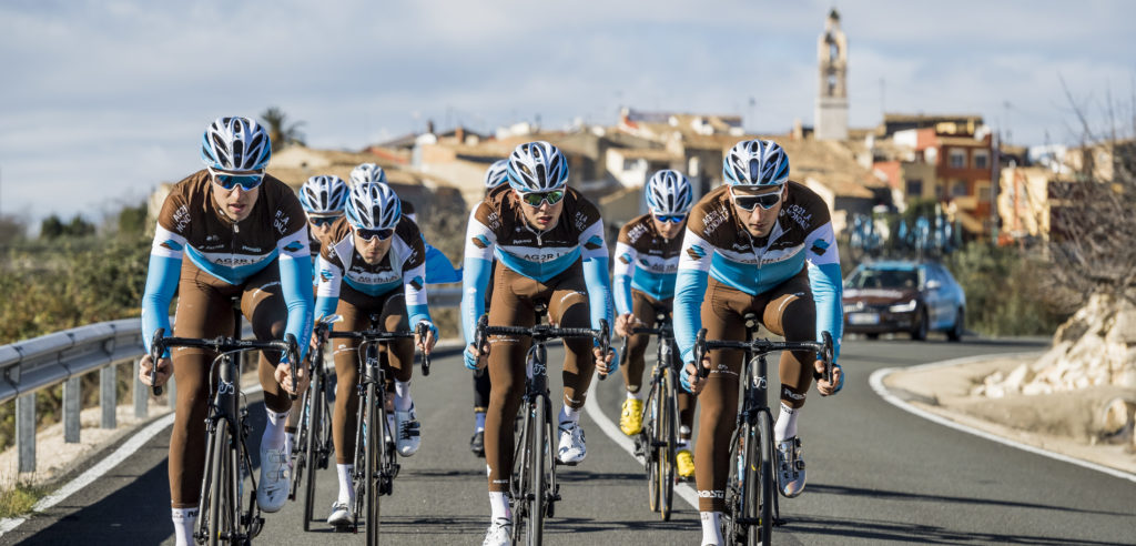 Wielerploegen 2019: AG2R La Mondiale