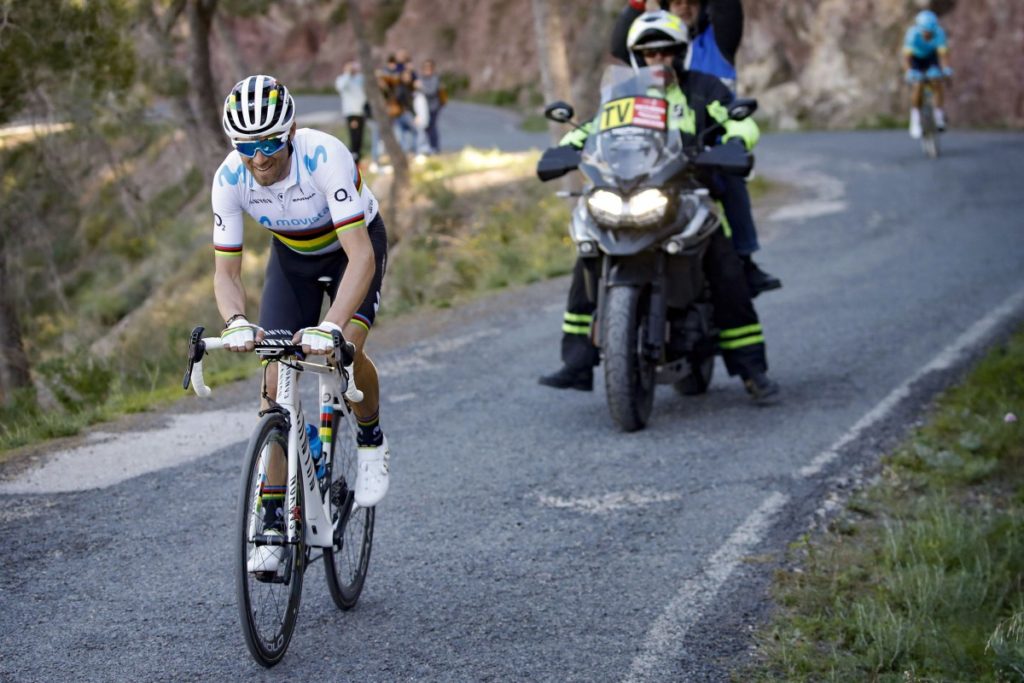 Movistar-ploegleider Acosta: “Valverde is nog niet in topvorm”