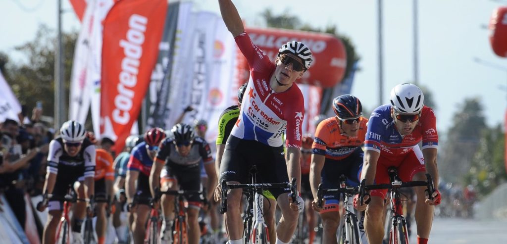 Mathieu van der Poel opent wegseizoen met zege in Tour of Antalya